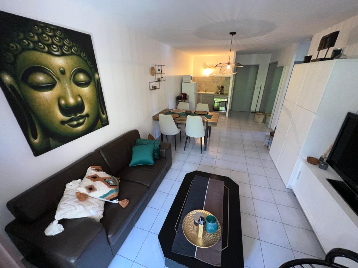 Cocoon'Isle - Jardinet- Jacuzzi Apartman L'Isle-sur-la-Sorgue Kültér fotó