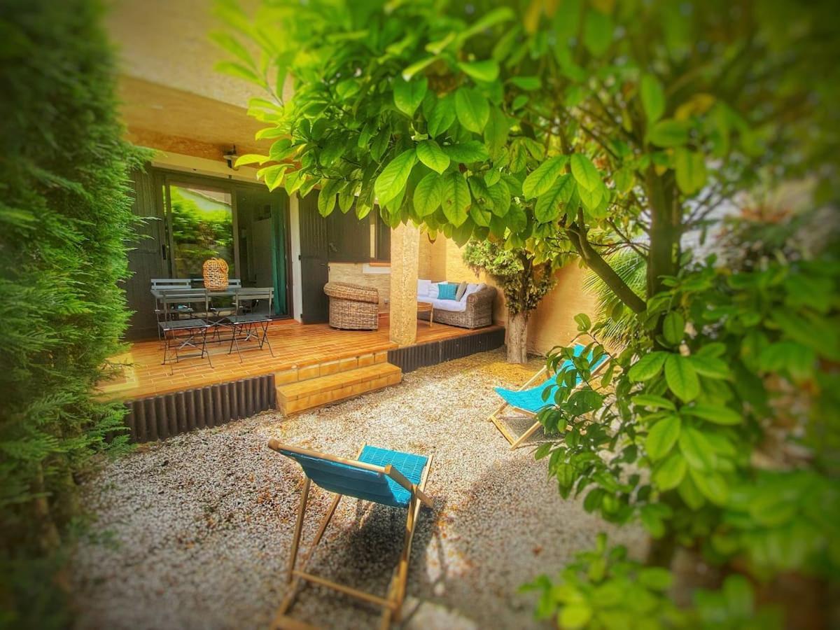 Cocoon'Isle - Jardinet- Jacuzzi Apartman L'Isle-sur-la-Sorgue Kültér fotó